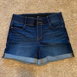 Apt 9 Jean Shorts with Slimming Waistband